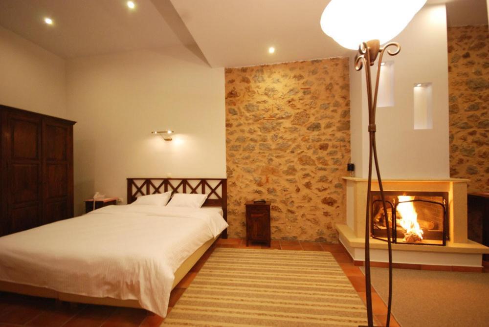 אראחובה Hotel Parnassos חדר תמונה