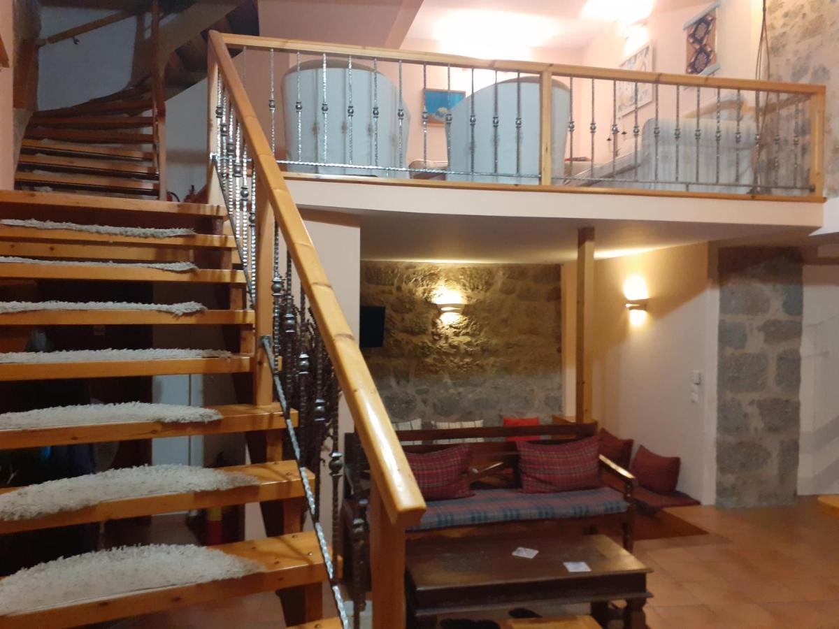 אראחובה Hotel Parnassos מראה חיצוני תמונה