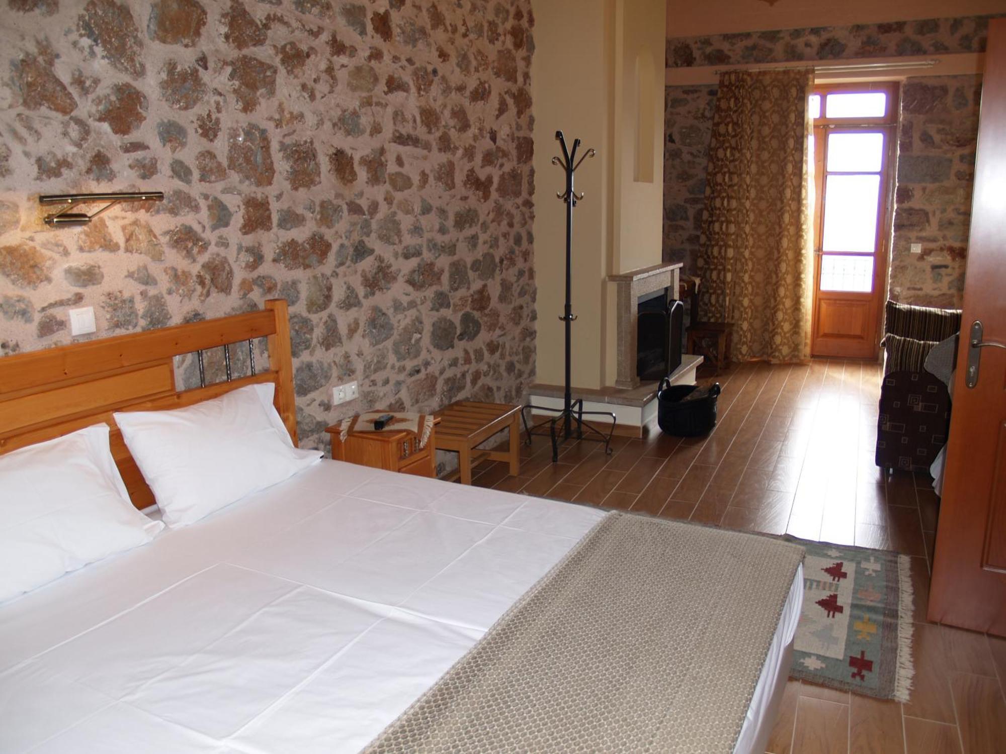 אראחובה Hotel Parnassos מראה חיצוני תמונה