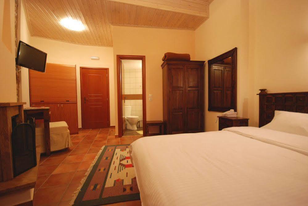 אראחובה Hotel Parnassos מראה חיצוני תמונה