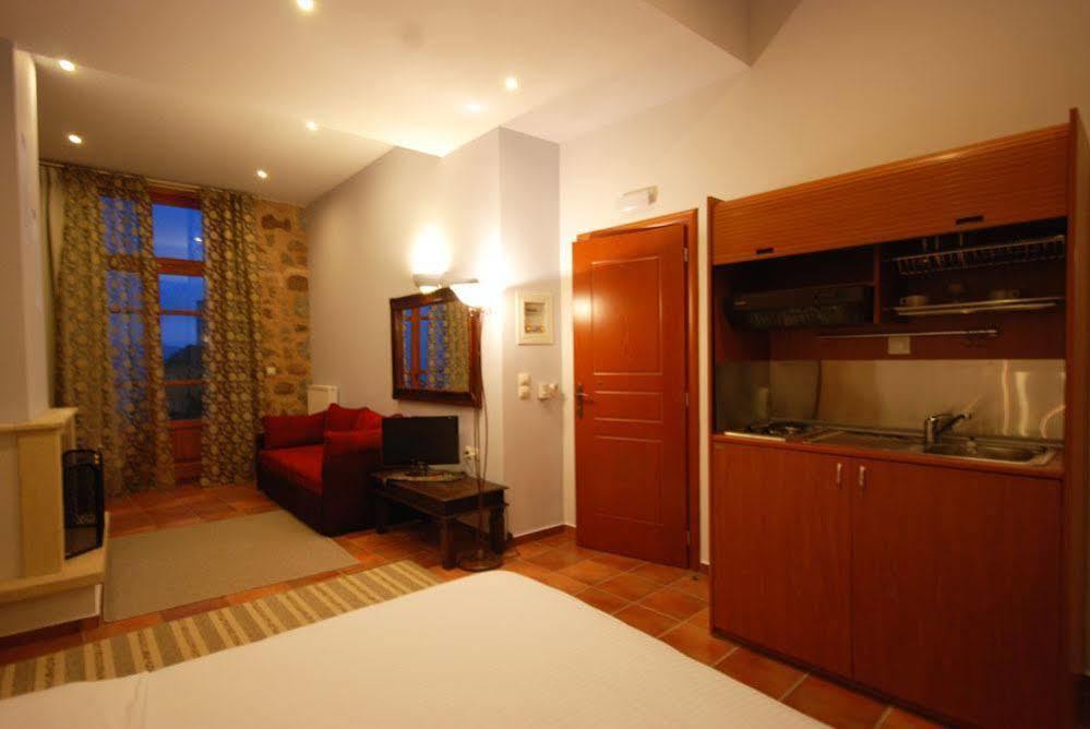 אראחובה Hotel Parnassos מראה חיצוני תמונה